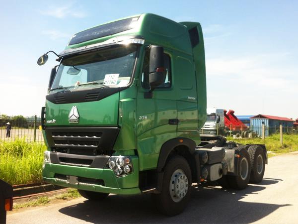 Xe đầu kéo Howo Sinotruck A7 375hp