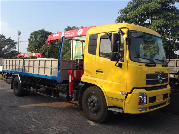 DONGFENG B170 HOÀNG HUY GẮN CẨU UNIC 3 TẤN