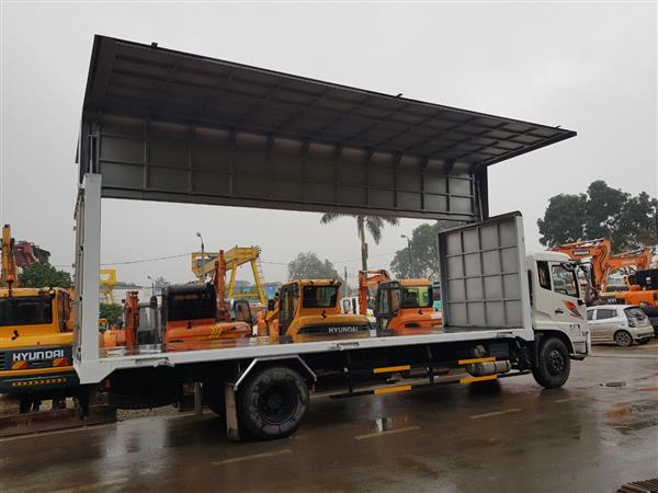 Xe tải thùng kín 8 tấn cánh rơi Dongfeng Hoàng Huy