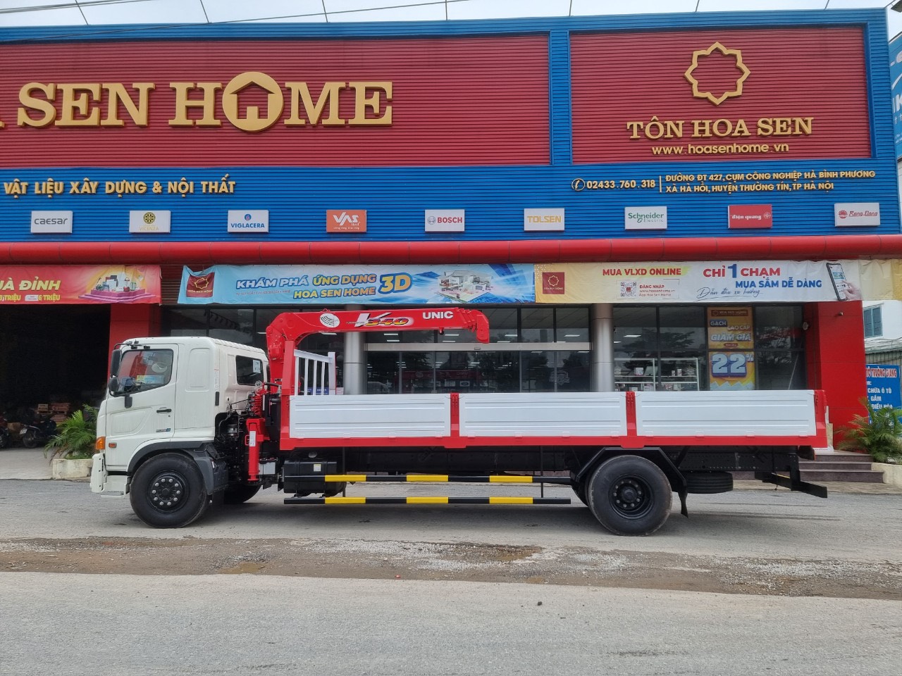 XE TẢI HINO 2 CHÂN GẮN CẨU UINC 3 TẤN 4 ĐỐT