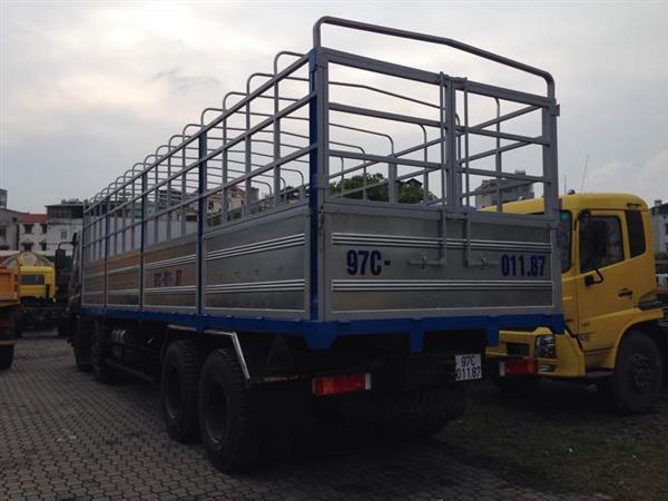 XE TẢI THÙNG 4 CHÂN TRƯỜNG GIANG