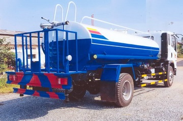 Xe téc nước 8 khối Howo