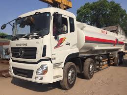 Xe téc chở xăng dầu 22 khối 4 chân DONGFENG Hoàng Huy