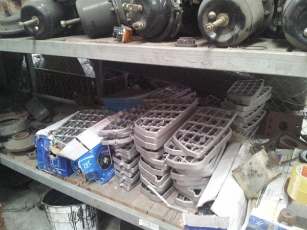 Phụ tùng xe tải Trường Giang