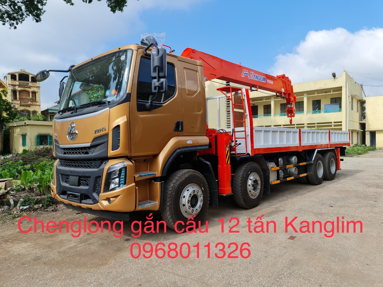Xe tải 4 chân Chenglong gắn cẩu 12 tấn Kanglim