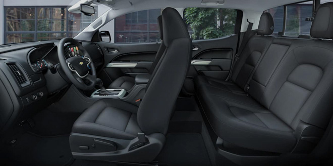 Chevrolet Colorado mới 2.5L VGT giá từ 624 triệu đồng 2